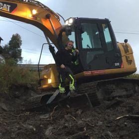 Gravemaskinfører hos Bjotveit Maskin og Transport AS